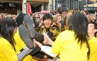 男明星被下体,下体异变引发热议