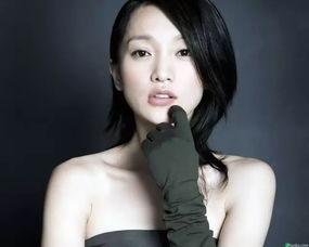 好莱坞明星露胸,露胸瞬间，性感女神风采再现