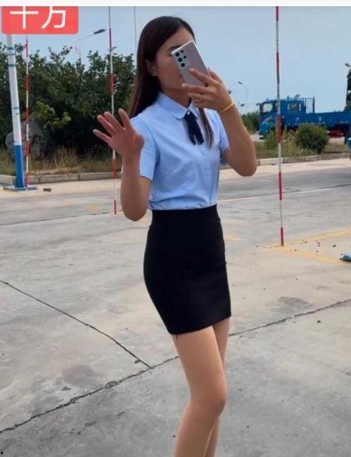 网红重庆女保安,麻辣保安，守护魅力山城